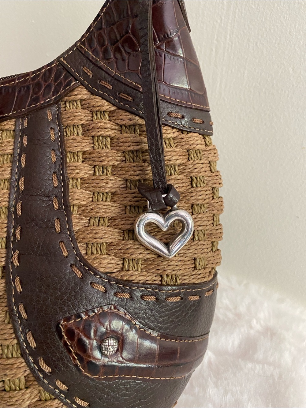Brighton Brown Jute and Leather Woven Shoulder Bag In Tan and Brown - Picture 6 of 17